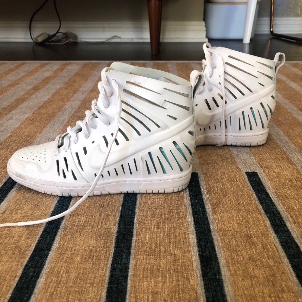 RARE Nike Sky High Dunks White Size 6
